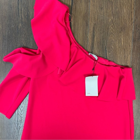 🆕 Zara Vibrant Pink One-Shoulder Dress NEW SZ LG - Picture 2 of 5